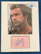 Mel Gibson 16x12 mounted signature piece includes signed album page and a superb colour Braveheart
