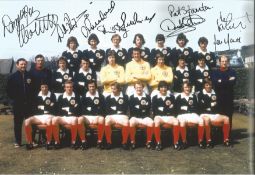 Football Autographed Scotland 12 X 8 Photo Col, Depicting A Superb Image Showing Scotland Players