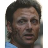 Tony Goldwyn American Actor Signed 10x8 Colour Photo. Good Condition Est.