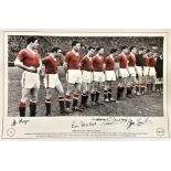 Football, Manchester United multi signed 12x18 black and white colourised photograph, featuring