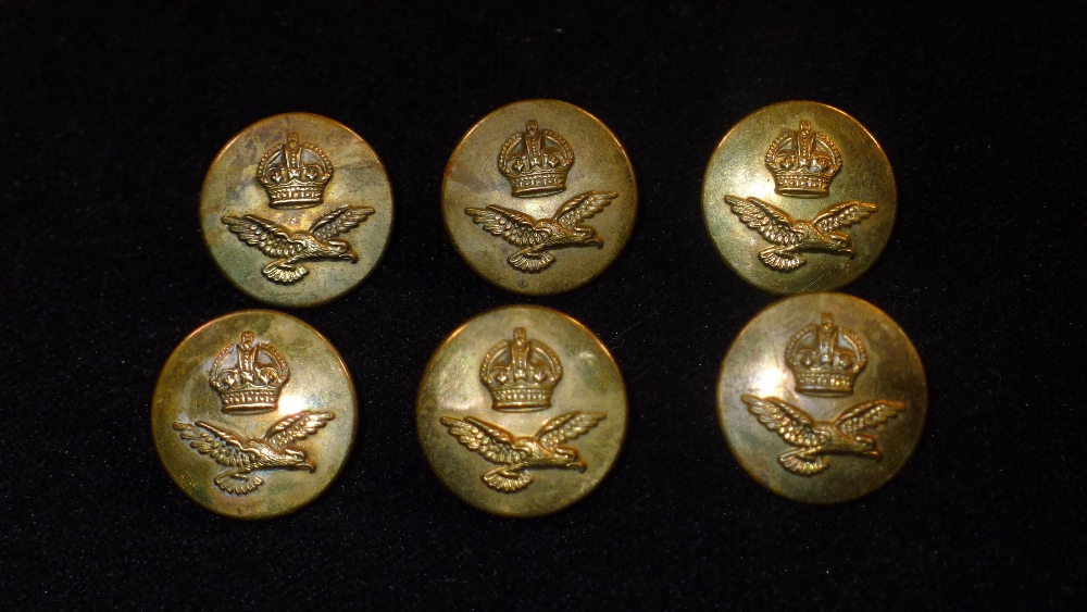 B21 A set of 6 Kings Crown & Flying Eagle WW2 era RAF uniform brass buttons. These brass buttons are