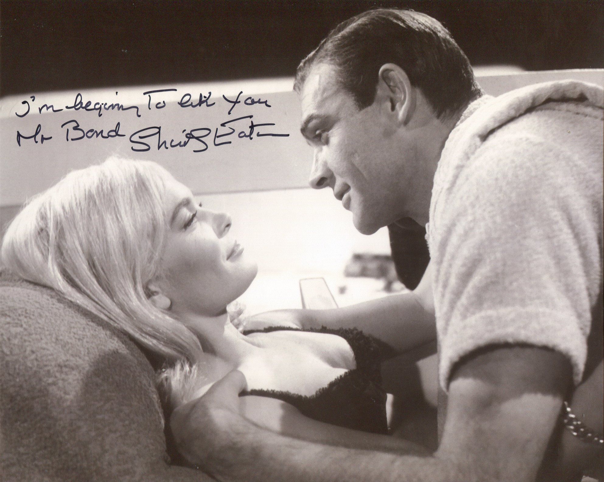 007 Bond girl, lovely 8x10 photo signed by Goldfinger actress Shirley Eaton who has also added her
