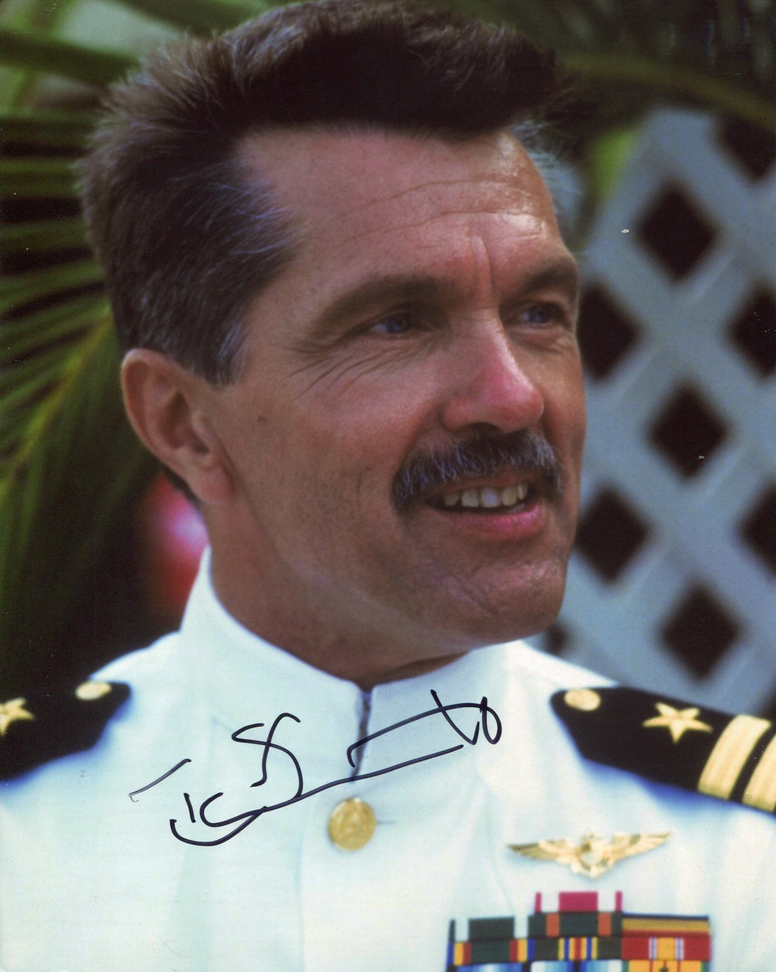 Top Gun, 8x10 photo signed by actor Tom Skerritt who starred as 'Viper'. Good condition. All