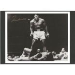 Muhammad Ali signed 10x8 black and white photo. American professional boxer, activist,