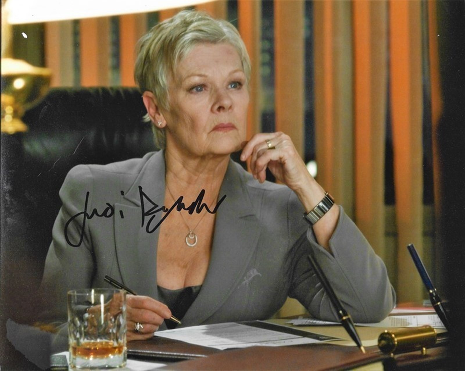 Judi Dench signed 10x8 colour photograph pictured from her time playing in James Bond