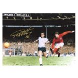 Geoff Hurst Signed England 1966 World Cup 12x16 Art Print.