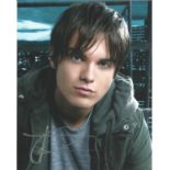 Thomas Dekker actor signed photo 10 x 8 inch. He is known for his roles as John Connor in