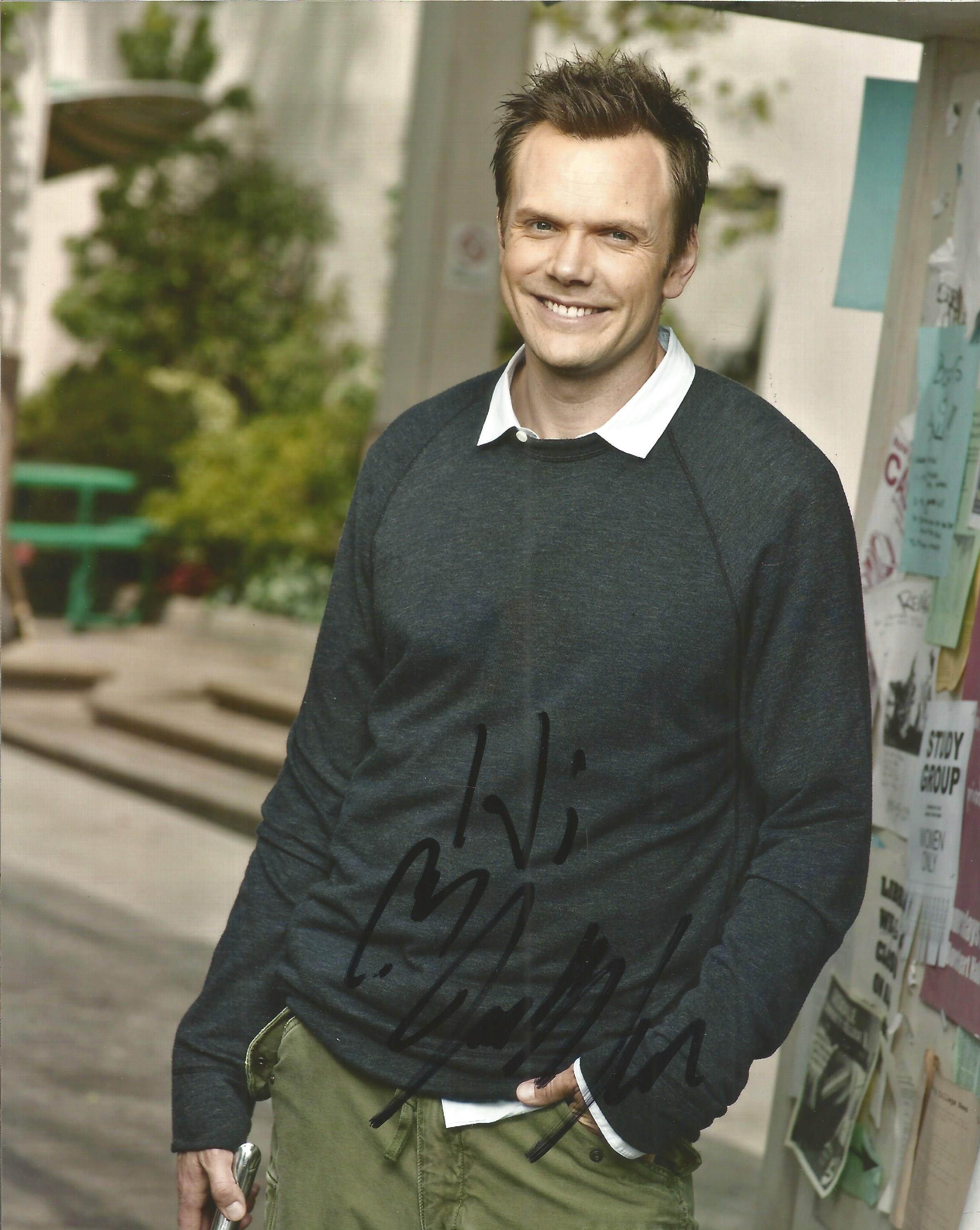 Joel Mchale actor signed colour photo 10 x 8 inch. Joel Edward McHale is an Italian born American