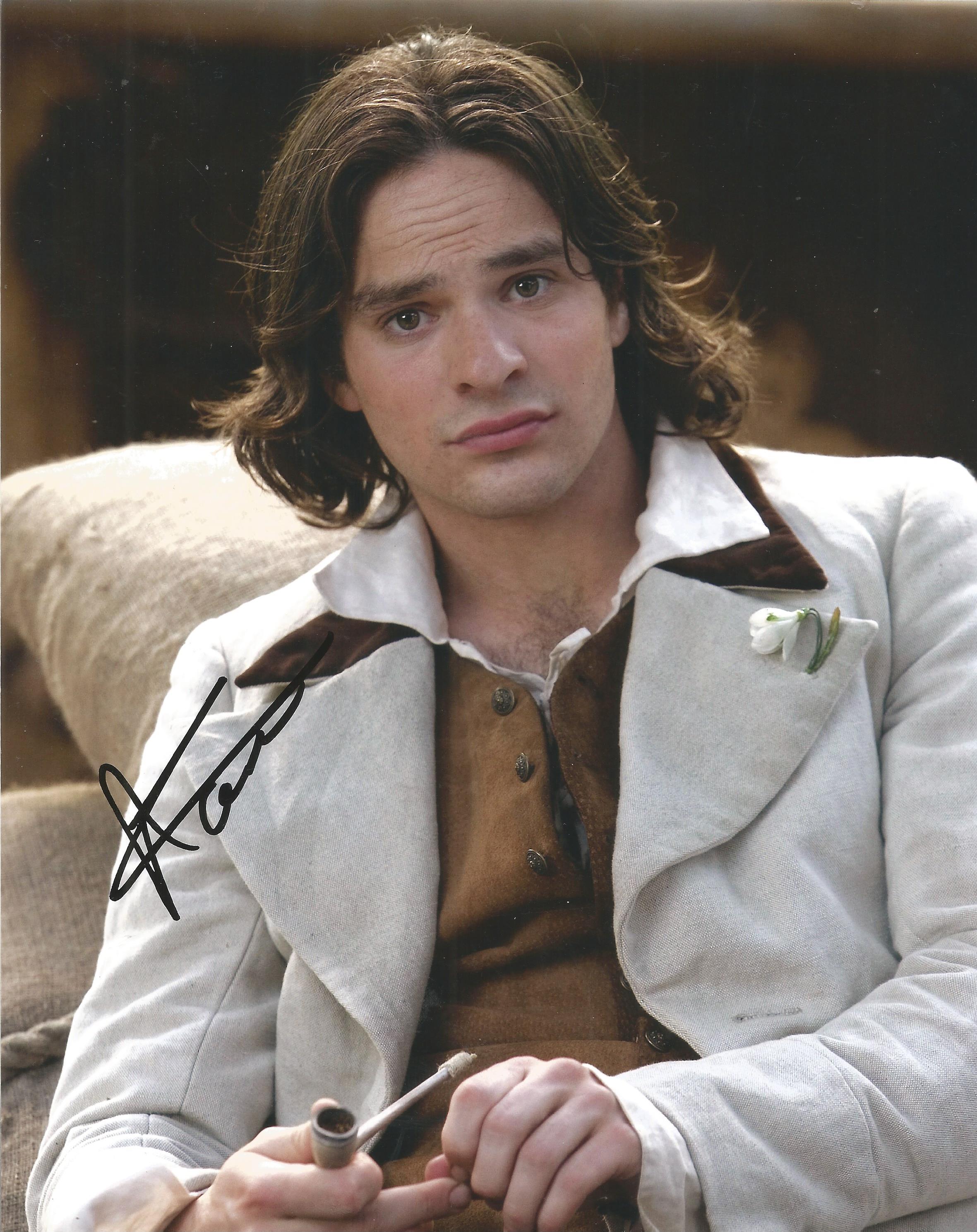 Charlie Cox actor signed 10 x 8 inch Colour Photo. Charlie Thomas Cox is an English actor. He played