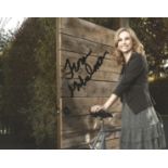 Fiona Gubelmann actress Blades of Glory signed colour photo 10 x 8 inch. Good condition. All