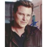 Greg Evigan actor signed colour photo 10 x 8 inch. Gregory Ralph Evigan is an American film,