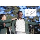 Golf Vijay Singh 12x10 matted signature piece pictured received US Masters Green Jacket.