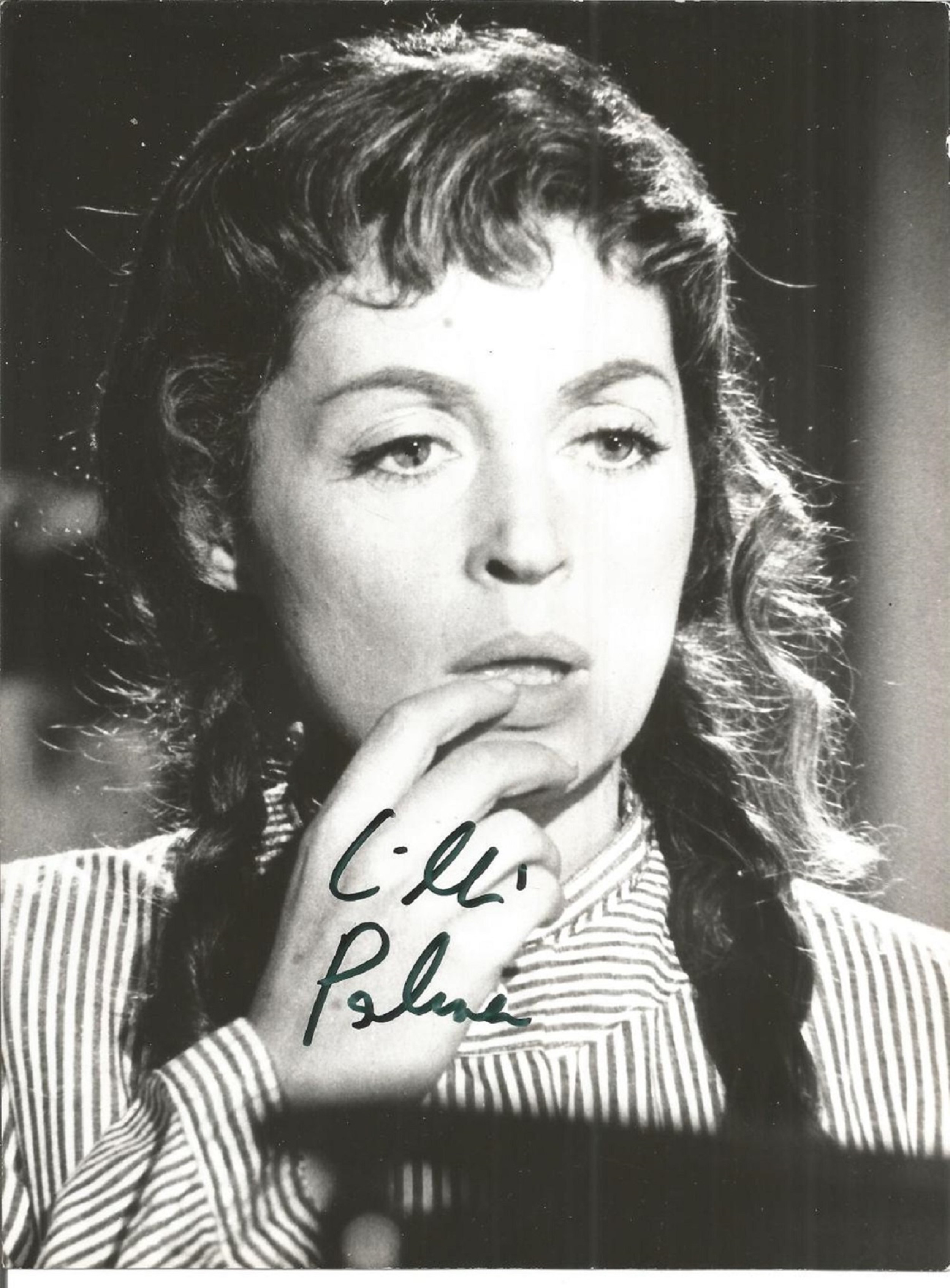 Lilly Palmer signed black and white photo collection. 2 included. Good condition. All autographs