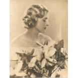 Actress Gladys Cooper vintage black and white 7x5 photo signed and dated 1935. Dame Gladys Constance