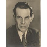 Actor Raymond Massey signed vintage black and white 7½x5 photo. Raymond Hart Massey was a Canadian