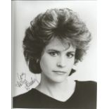 Ally Sheedy signed 10x8 black and white photo American actress Following her film debut in 1983's