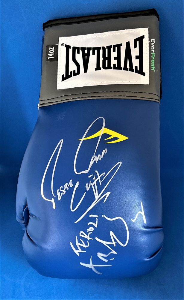 Sport Autograph Auction Football Boxing