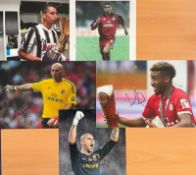 Collection of 5 European club signed player photos including Kingsley Coman (Bayern Munich),