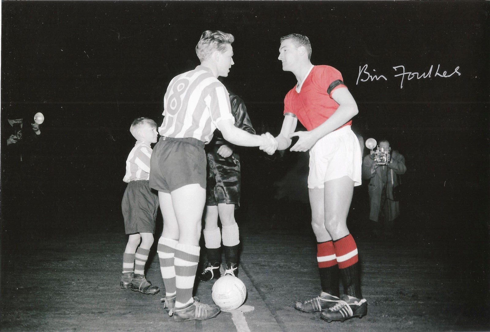 Football Bill Foulkes signed 12x8 Manchester United colourised photo.