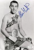 Boxing Alan Minter signed 10x8 black and white photo. Alan Sydney Minter (17 August 1951 - 9