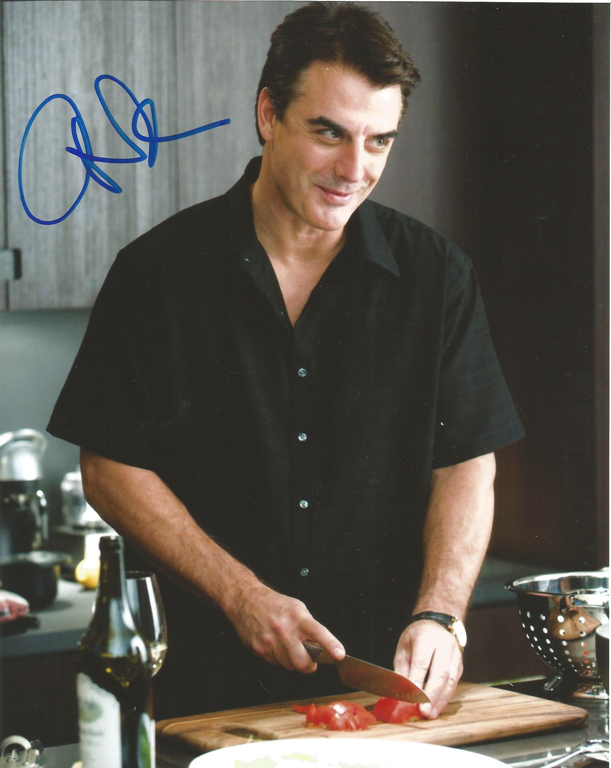 Chris Noth signed 10 x 8 inch colour photo. American actor. He is known for his television roles
