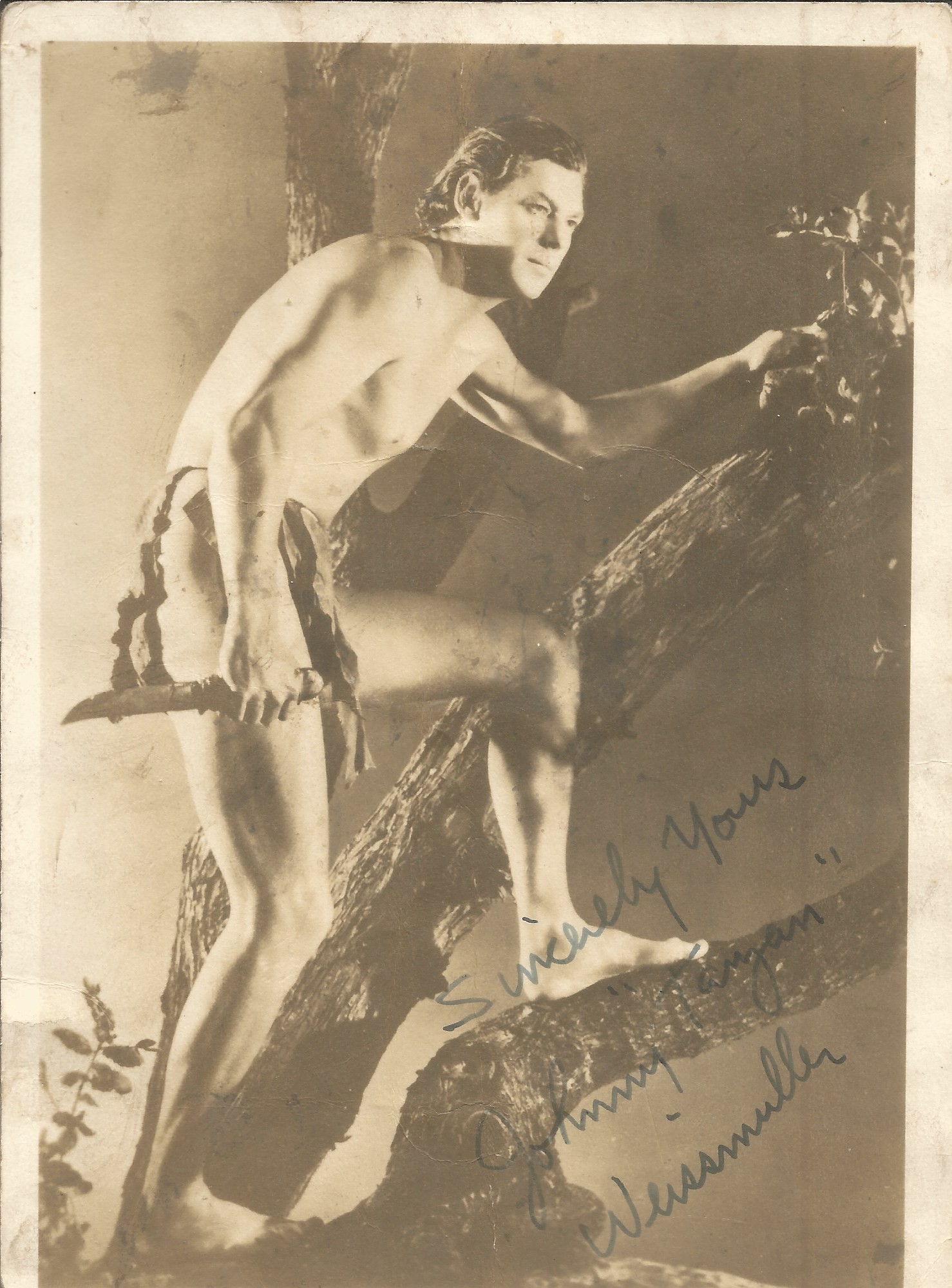 Johnny Weissmuller signed 7x5 sepia vintage Tarzan photo. Janos (Johann) Peter Weissmuller (June