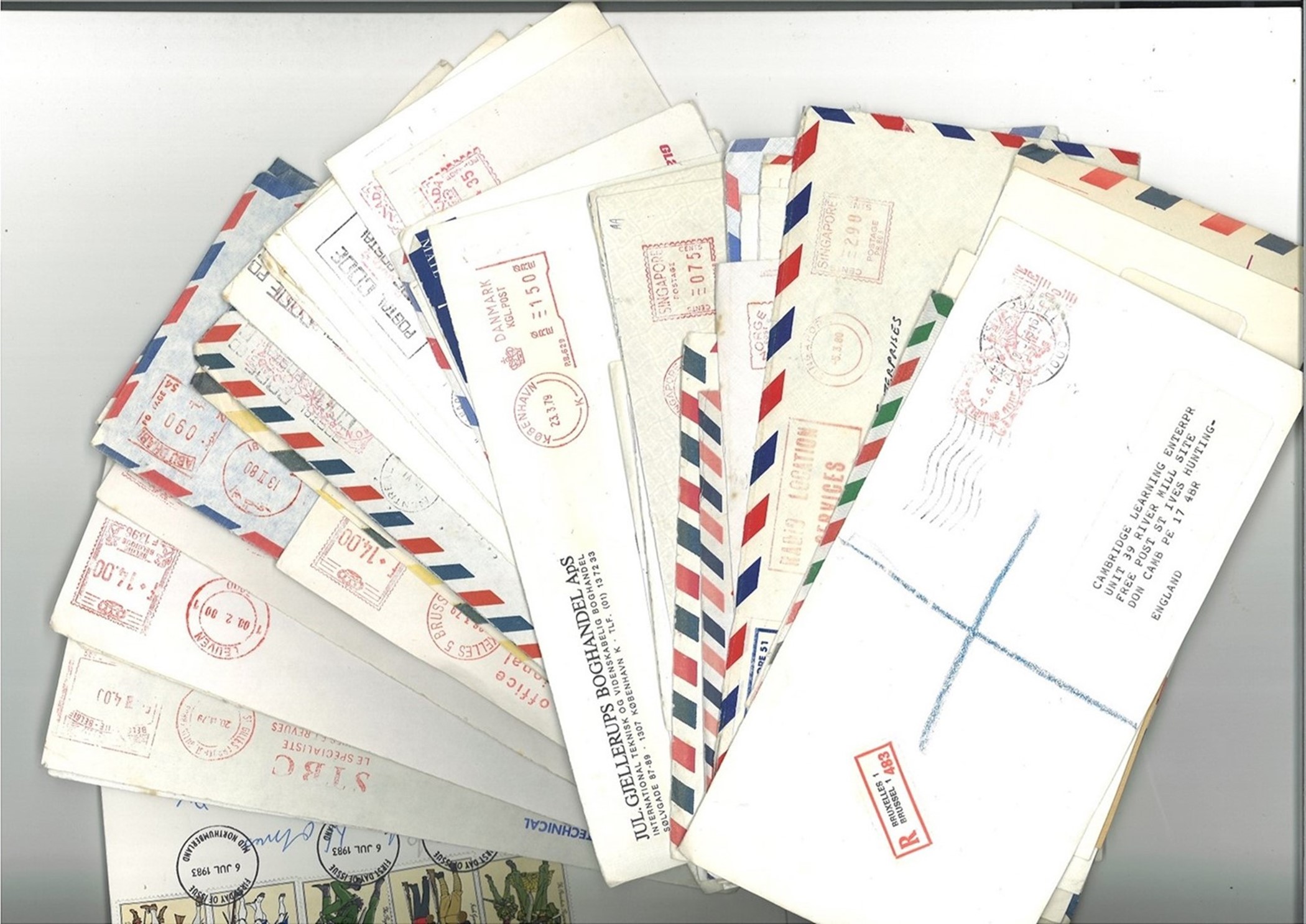 Collection of approx 200 Used Air Mail Envelopes. Good condition. We combine postage on multiple - Image 3 of 4