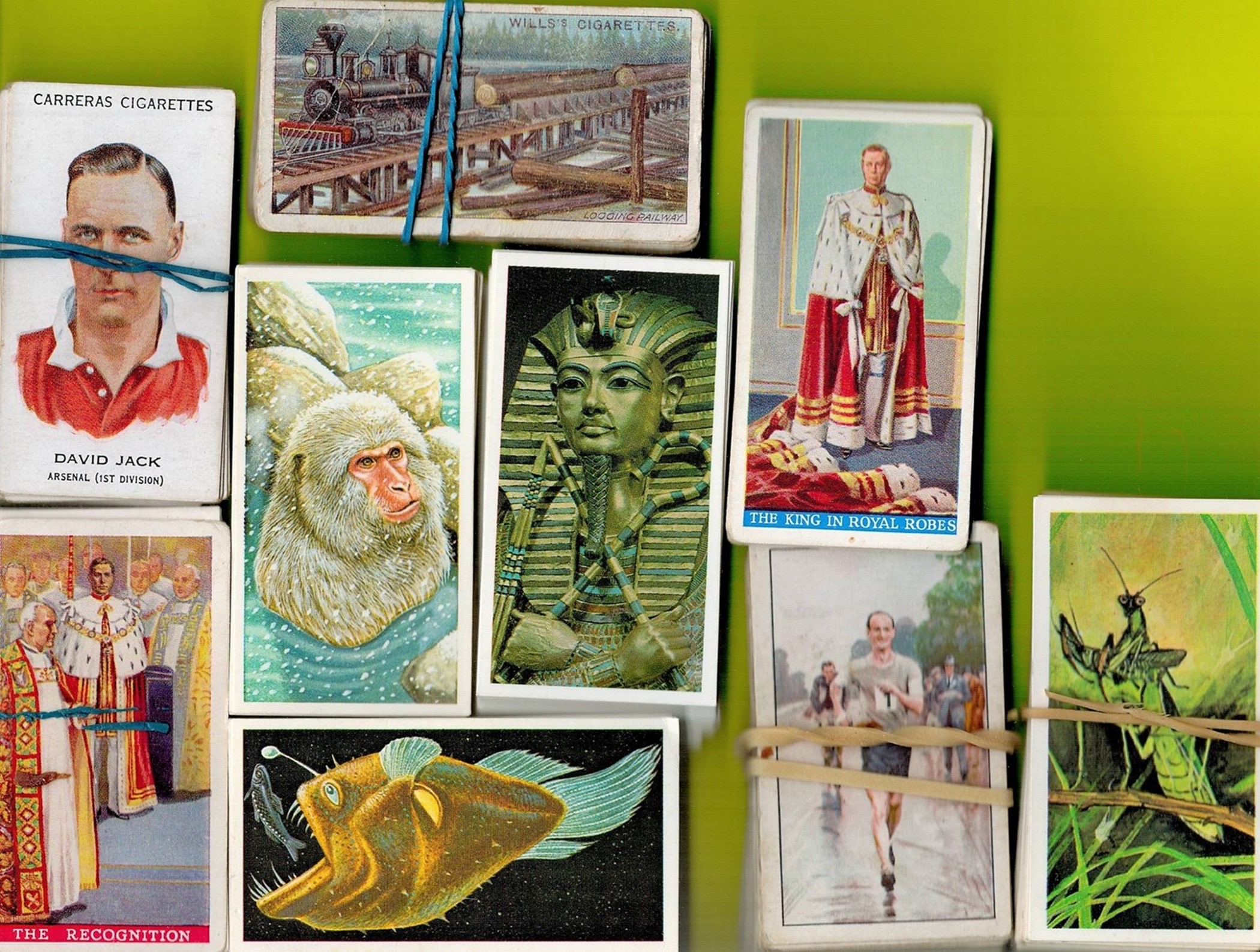 Collectors Cards / Cigarette Cards approx 400 loose cards (part sets) including The Story of the