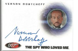 Vernon Dobtcheff signed 4x3 James Bond The Spy Who Loved Me trading card. Vernon Dobtcheff born 14