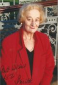 Actress Liz Smith signed 6x4 black and white photo. Betty Gleadle MBE, known by the stage name Liz