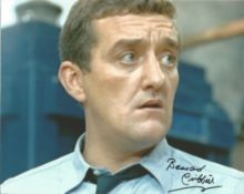 Bernard Cribbins 10x8 signed colour photo. Bernard Cribbins, OBE is an English actor, comedian,