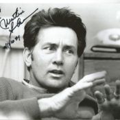 Martin Sheen signed 10x8 Black and White photo. Good condition. All autographs come with a