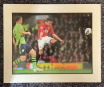 Football Robin Van Persie signed 19x15 overall Manchester United mounted colour photo. Good