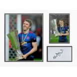 Football Michael Carrick 16x12 overall Manchester United mounted signature piece includes a signed