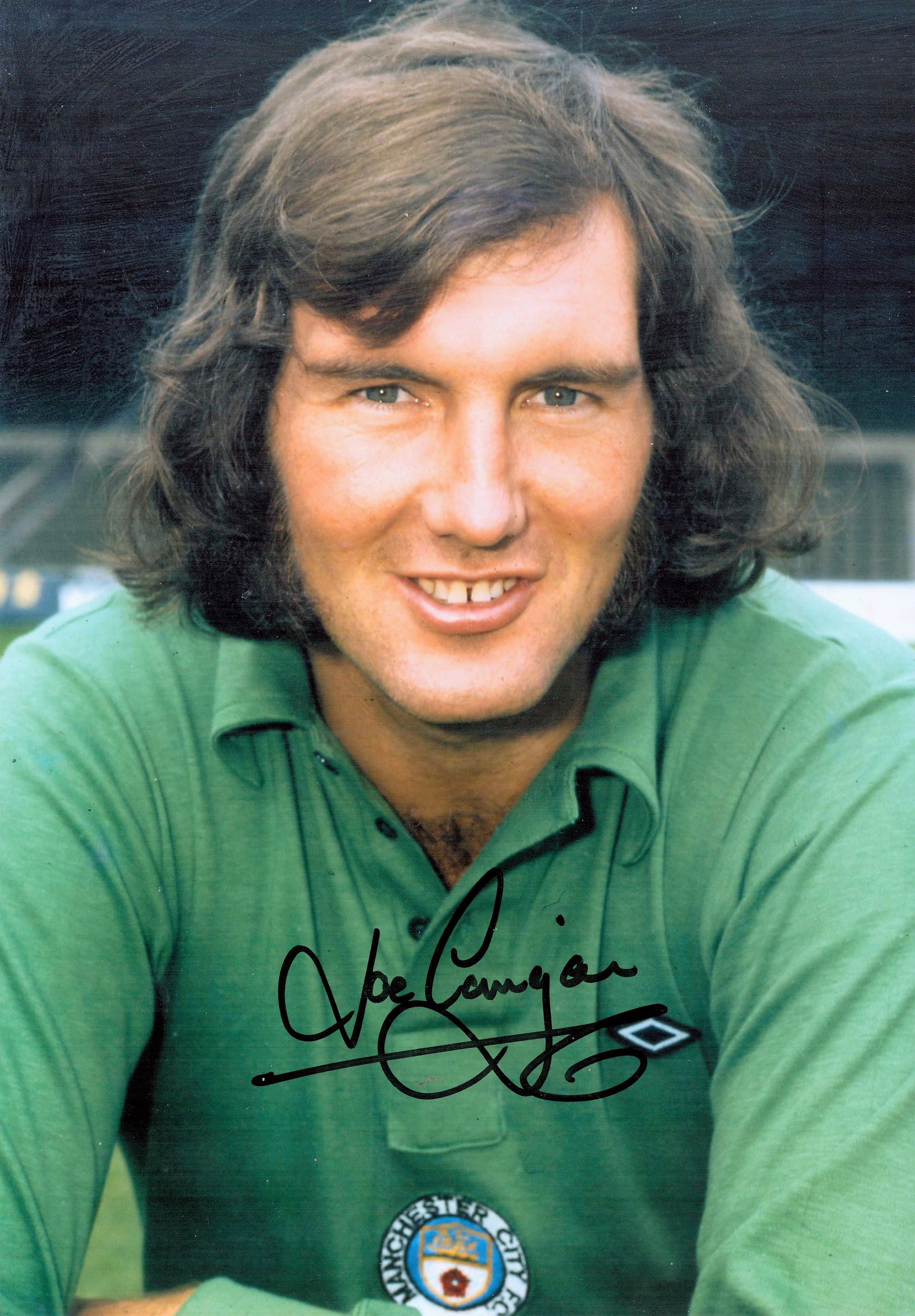 Football Joseph Thomas Corrigan (born 18 November 1948) is a former football goalkeeper who played