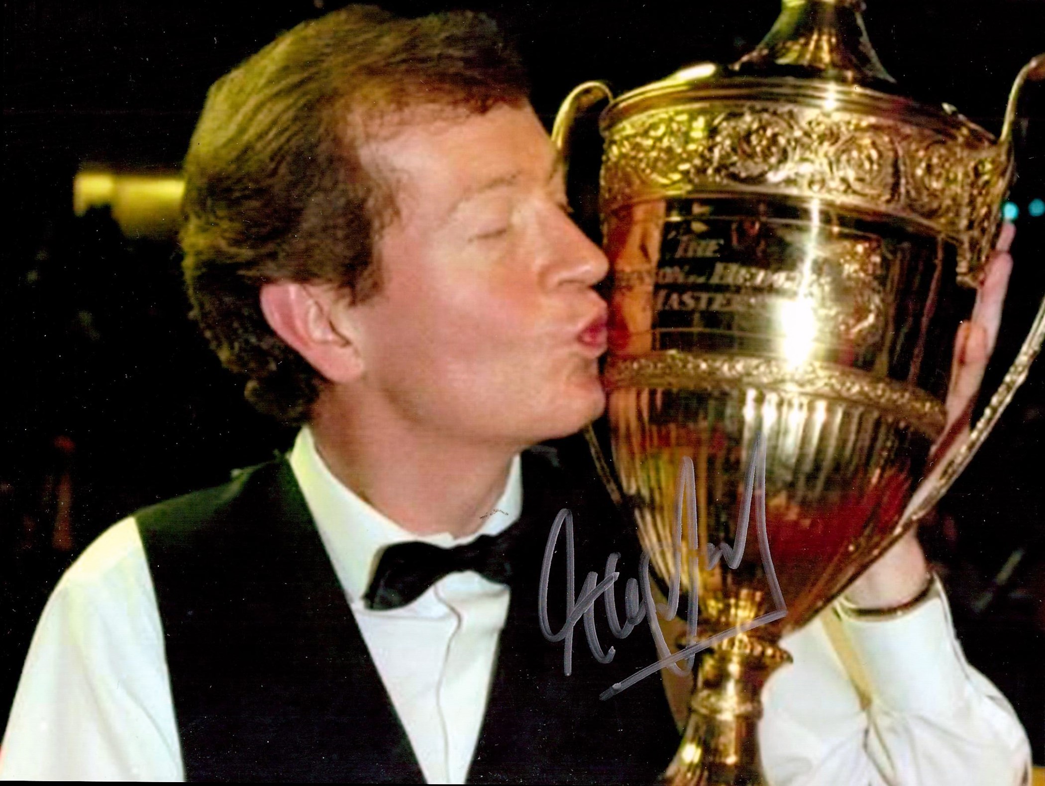 Snooker Steve Davis signed 8x6 colour photo. Steve Davis, OBE (born 22 August 1957) is an English