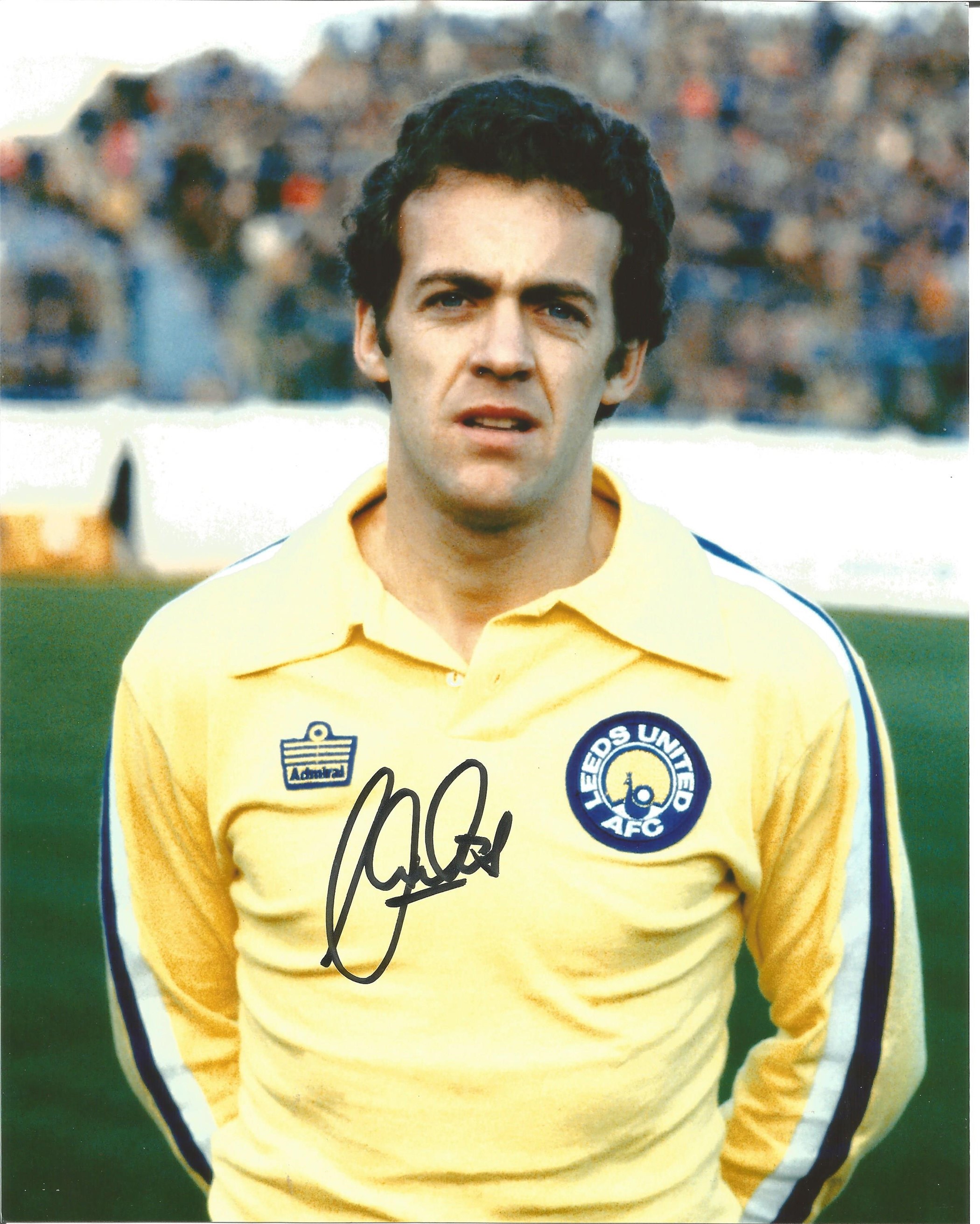 Alan Curtis signed 10x8 colour football photo pictured in Leeds United kit. Good condition. All