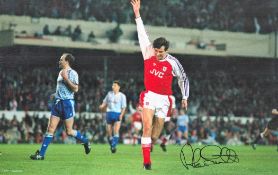 Football Alan Smith signed 12x8 Arsenal colour photo. Alan Martin Smith (born 21 November 1962) is