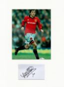 Football Lee Sharpe 16x12 overall Manchester United mounted signature piece includes a signed