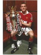 Darren Fletcher Man United Signed 10 x 8 inch football photo. Good condition. All autographs come