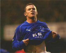 Football Wayne Rooney signed 10x8 Everton colour photo. Wayne Mark Rooney, born 24 October 1985,