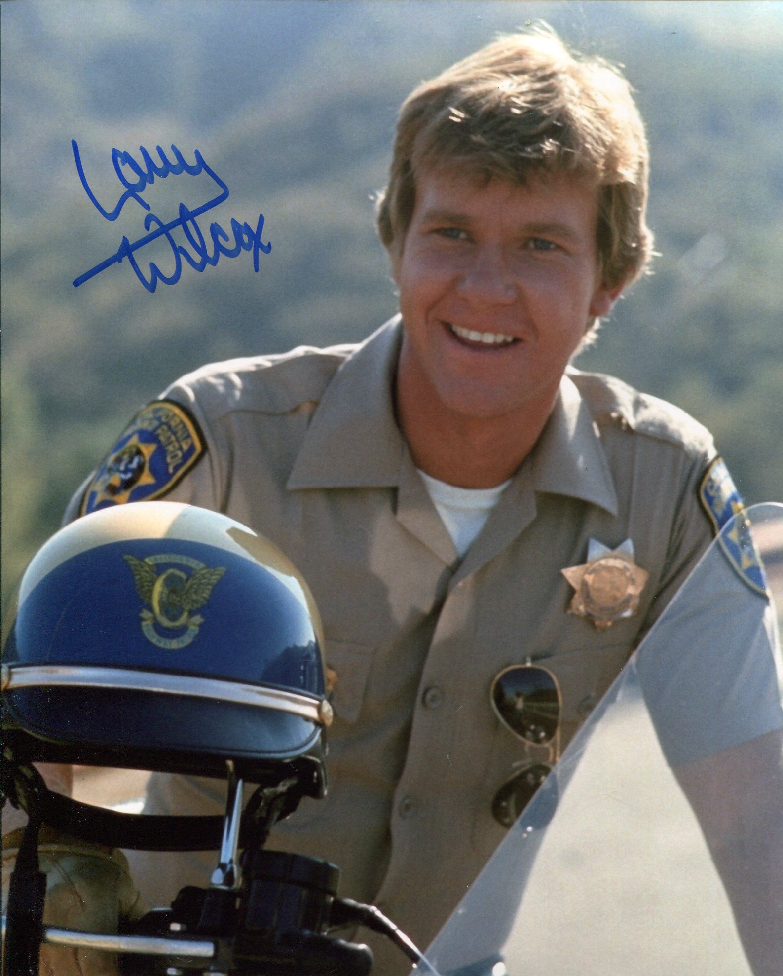Actor Larry Wilcox signed 8x10 photo from CHIPS. Good condition Est.
