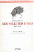 Lire Ted Hughes New Selected Poems 1957 1994 Softback Book 1999 published by Editions Du Temps