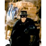 Antonio Banderas signed 10x8 Zorro colour photo. José Antonio Domínguez Bandera, born 10 August