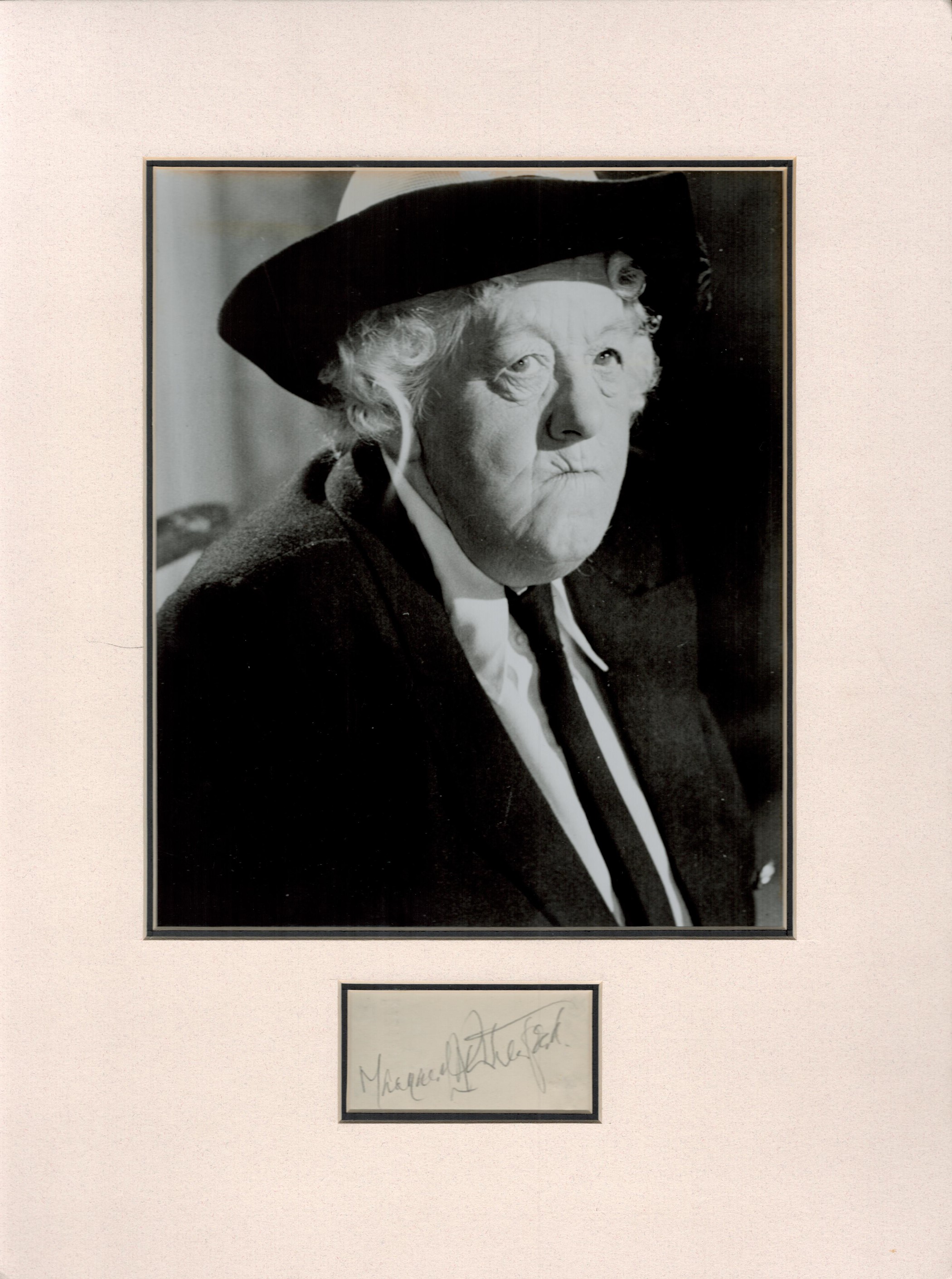 Margaret Rutherford 16x12 overall mounted signature piece includes signed album page and a superb