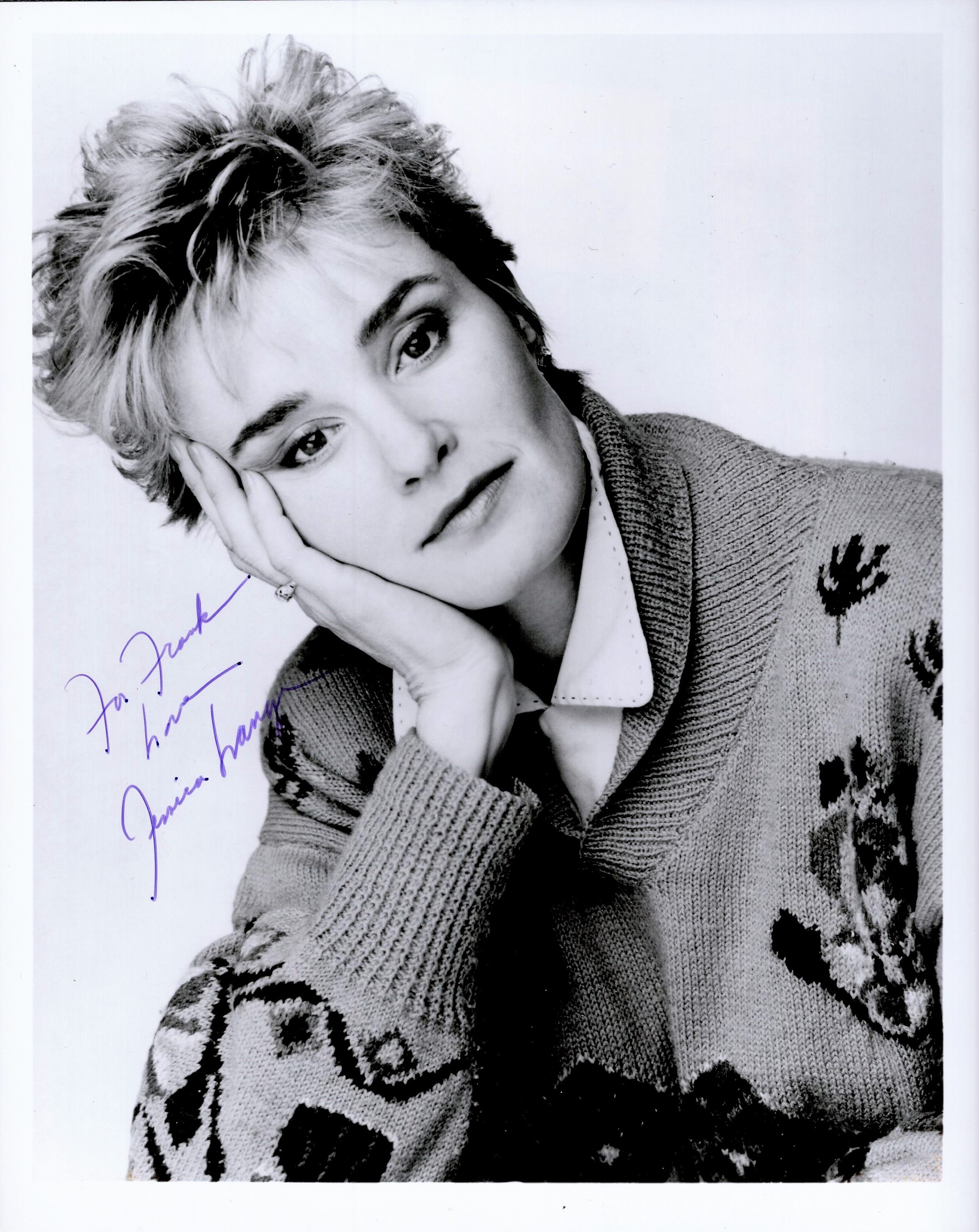 Jessica Lange signed 10x8 inch black and white photo. Jessica Phyllis Lange is an American