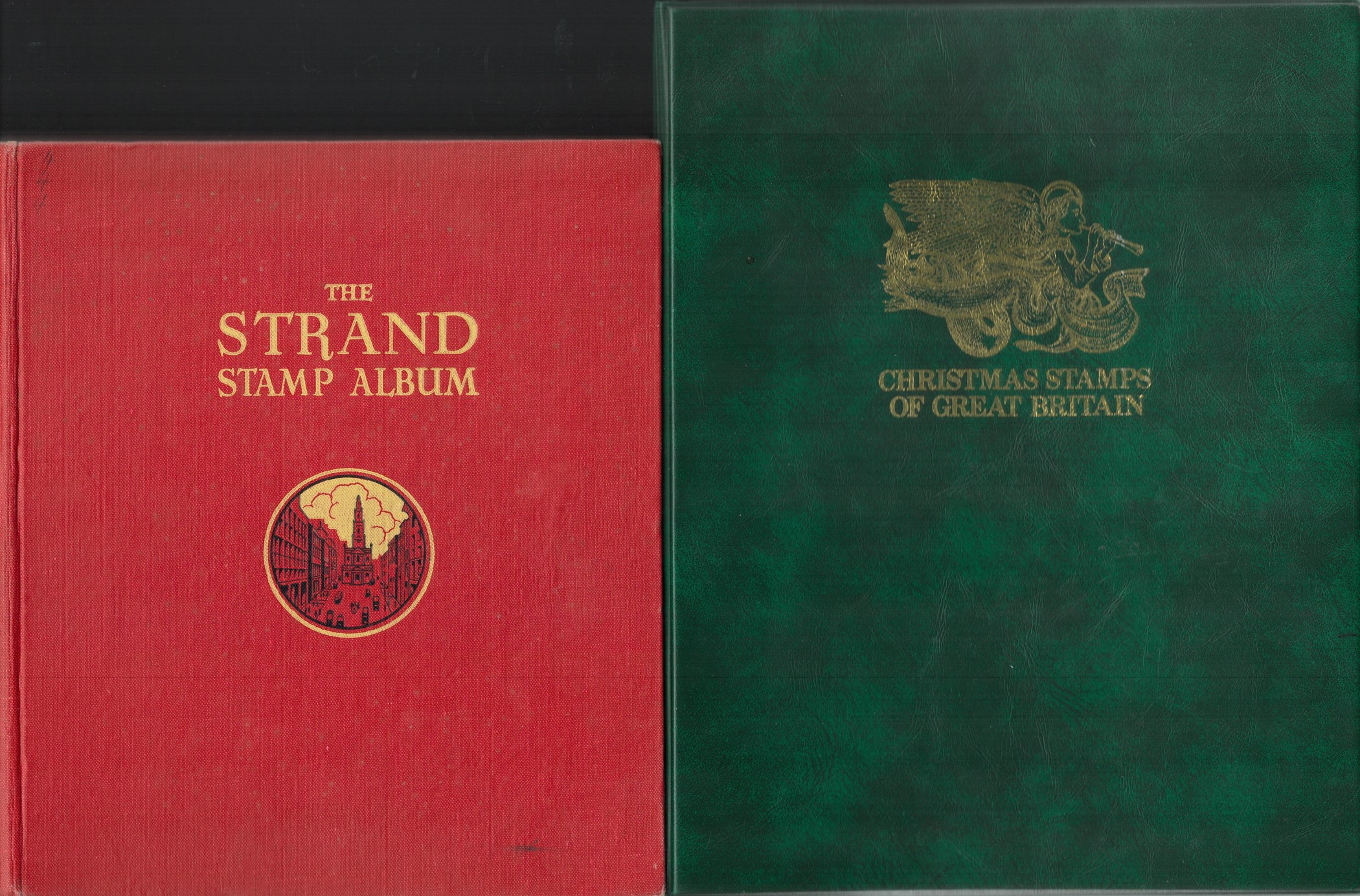 Stanley Gibbons - Strand stamp album with a few stamps. Also comes with another album containing
