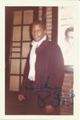 Sidney Poitier signed 5x3 colour photo. Bahamian American retired actor, film director, activist,