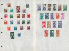 Italy used Stamps in a Binder with approx 500 Stamps with a good range of Stamps from Vintage
