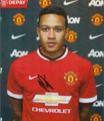 Memphis Depay Hand signed 10x8 Colour Printed Photo. Photo shows Depay in Manchester United FC
